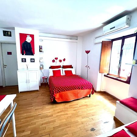 Lovely Studio Near Colosseum Róma Kültér fotó
